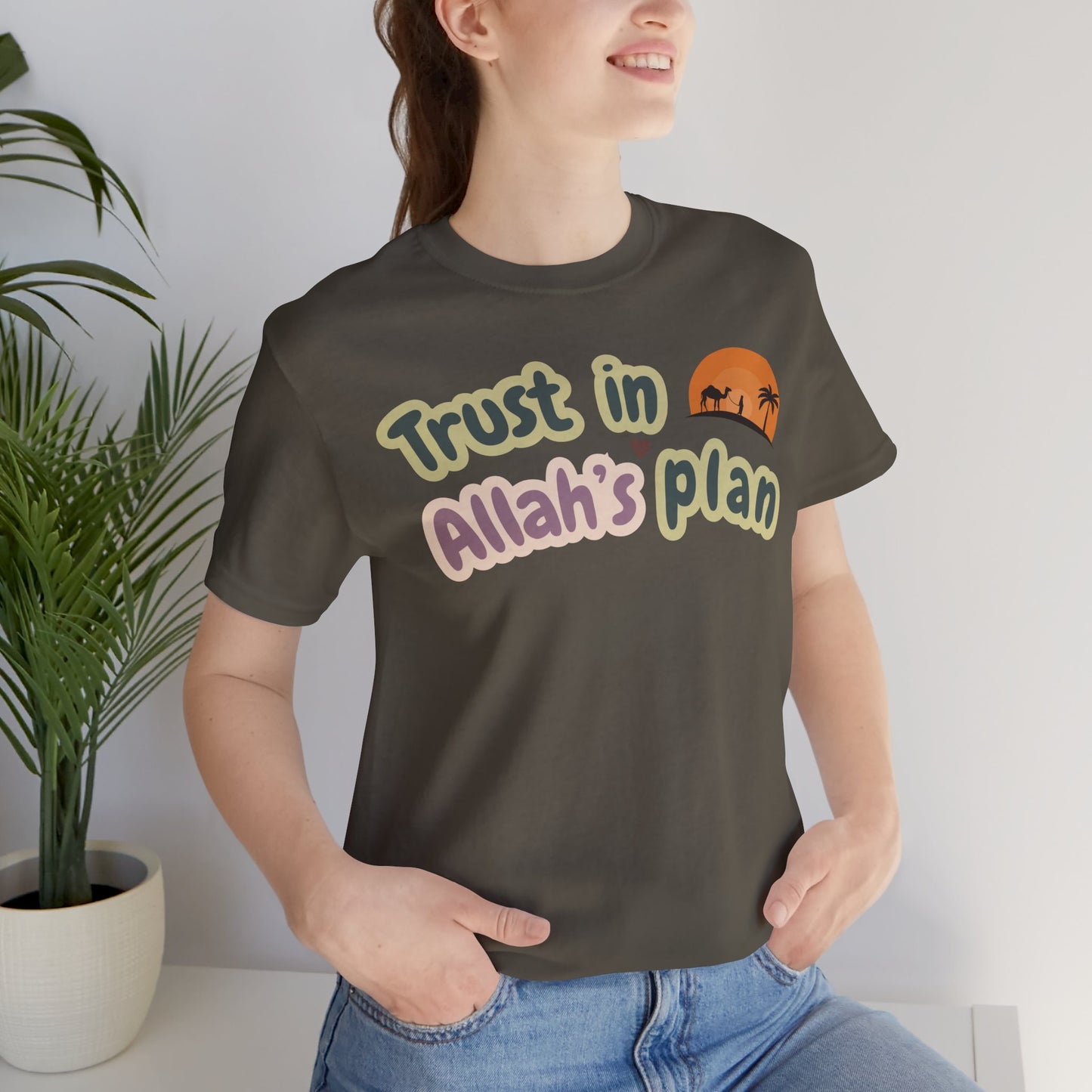 Trust in Allah's Plan Typographic Tee T-Shirt - Camel Travel in Desert Cozy Soft Cotton Unisex Tee