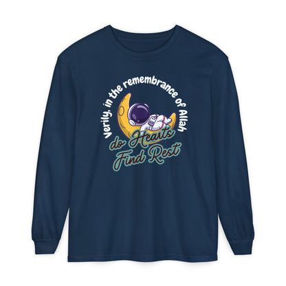 Verily In The Remembrance of Allah Do Hearts Find Rest Long-Sleeve T-Shirt - Astronaut Moon Islamic Graphic Soft Cotton Unisex Long-Sleeve Tee T-Shirt