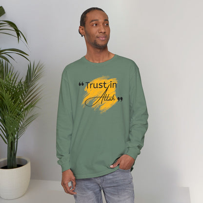 Trust in Allah Graphic Tee Long-Sleeve T-Shirt - Trust in Allah Typography Islamic Unisex Long-Sleeve Tee